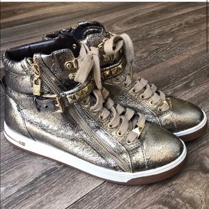 🌸❤️Michael Kors high top sneaker ❤️
